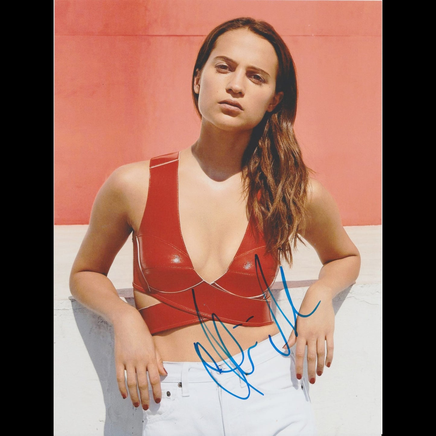 Alicia VIKANDER