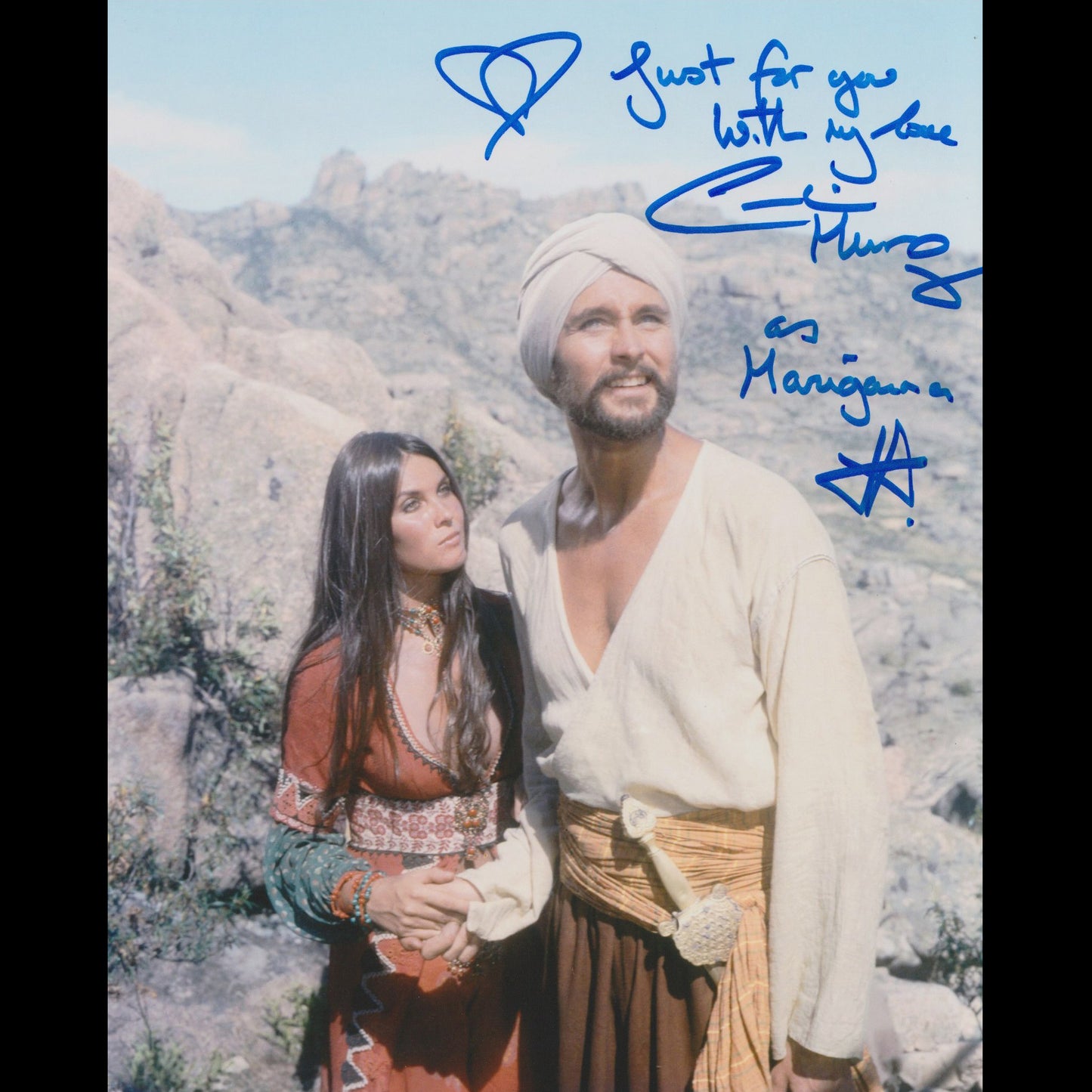 Caroline MUNRO
