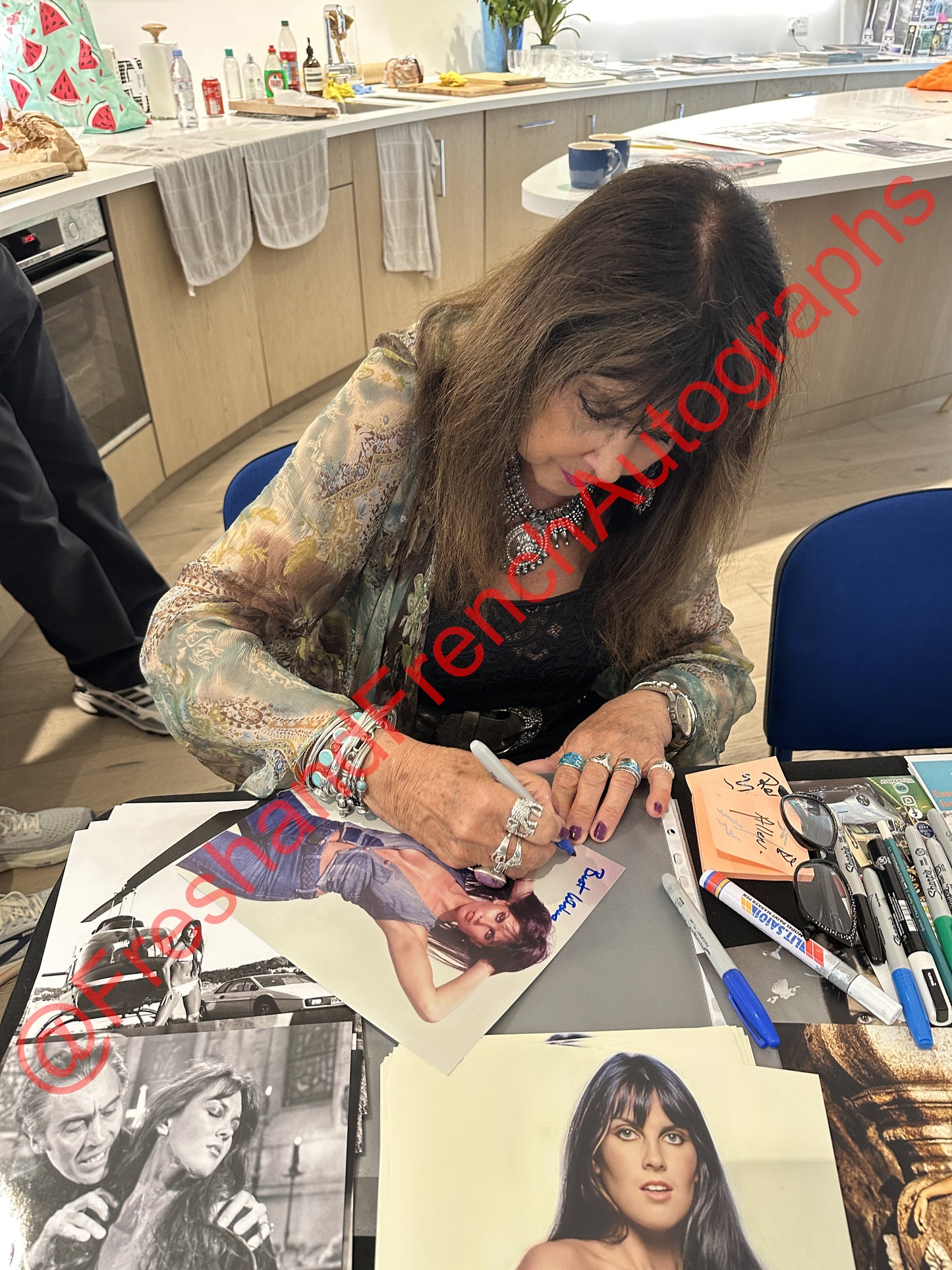 Caroline MUNRO