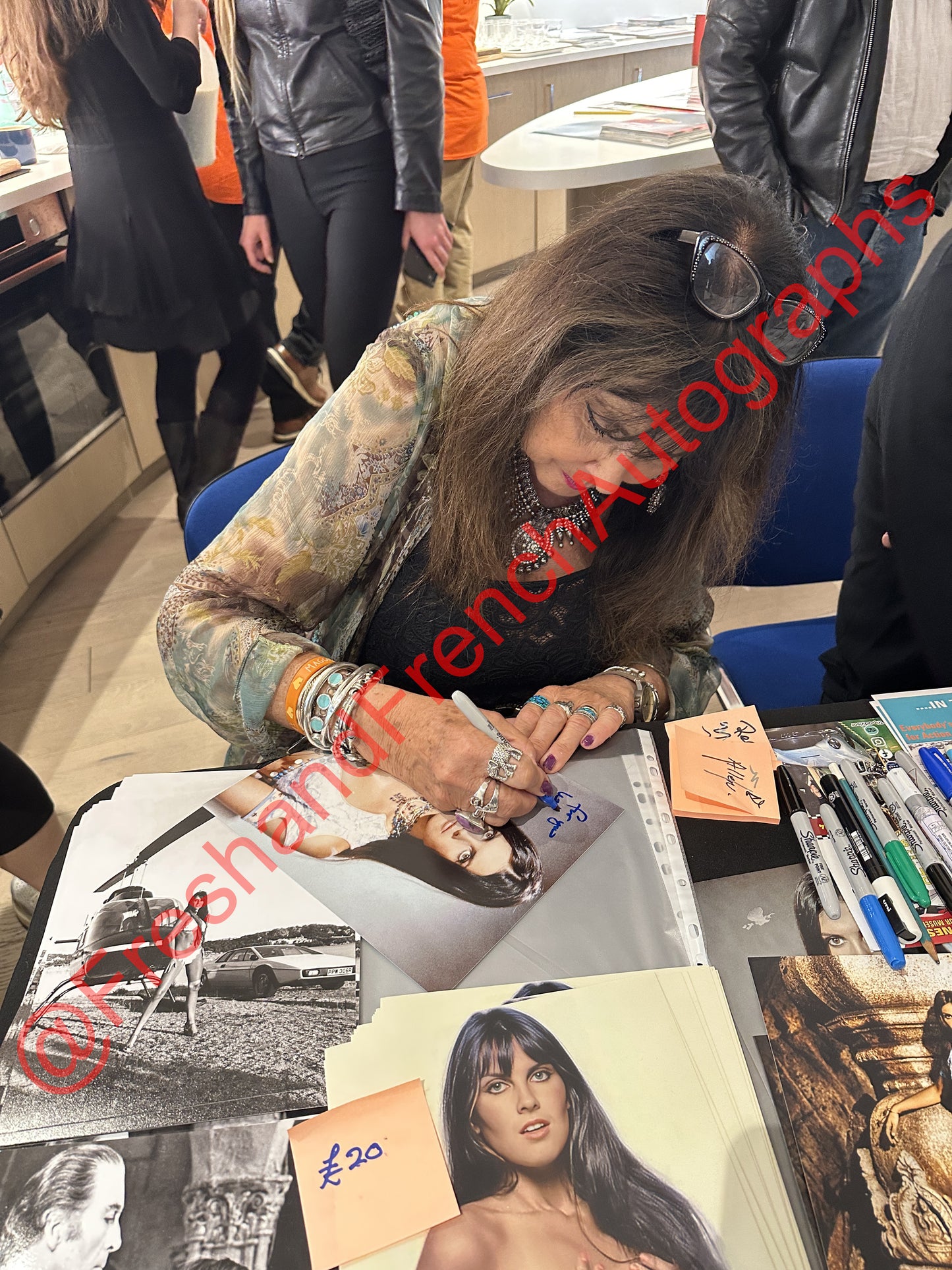 Caroline MUNRO