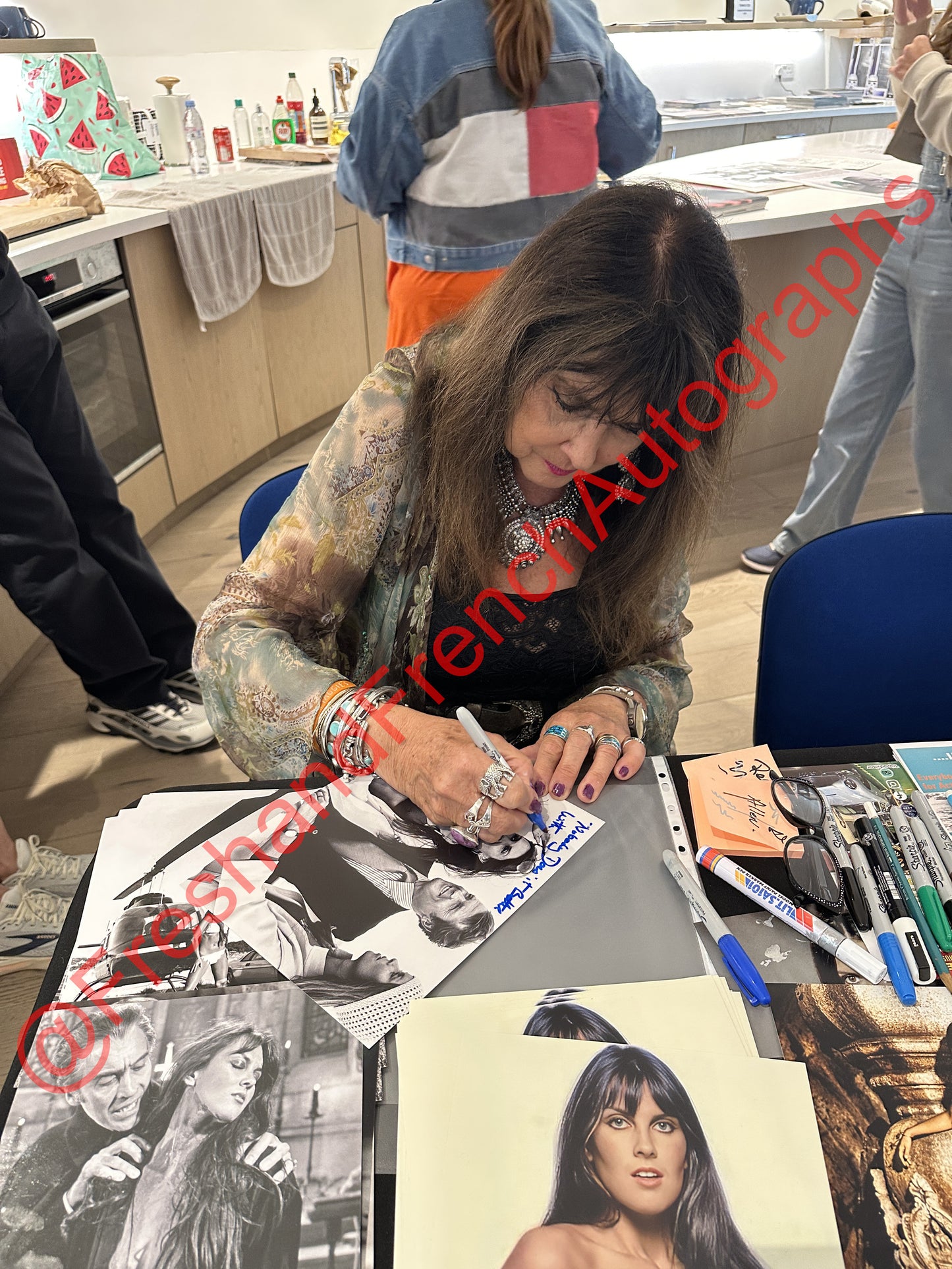 Caroline MUNRO