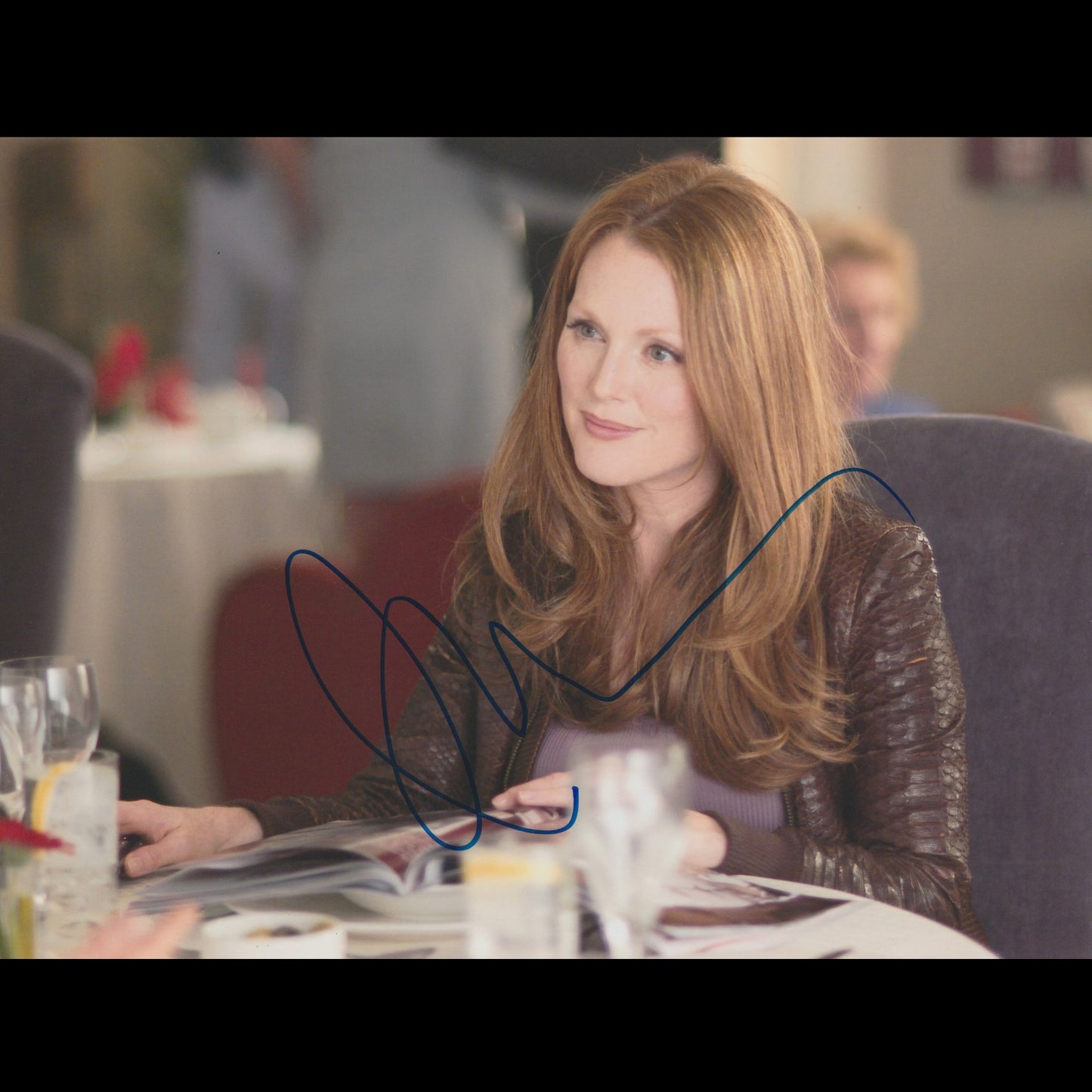 Julianne MOORE