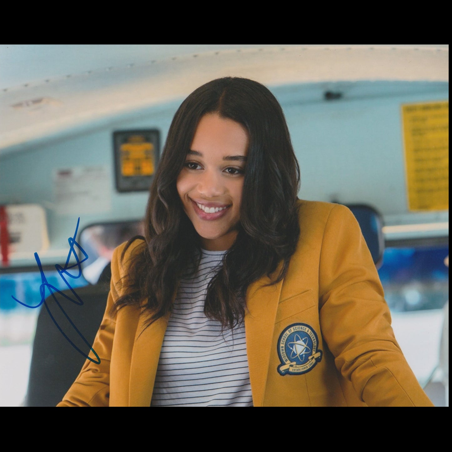 Laura HARRIER