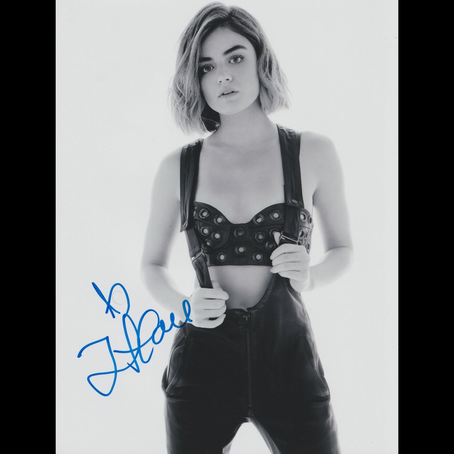 Lucy HALE
