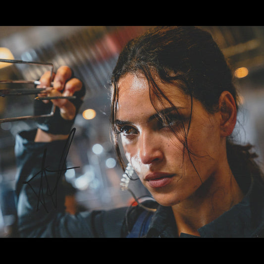 Adria ARJONA
