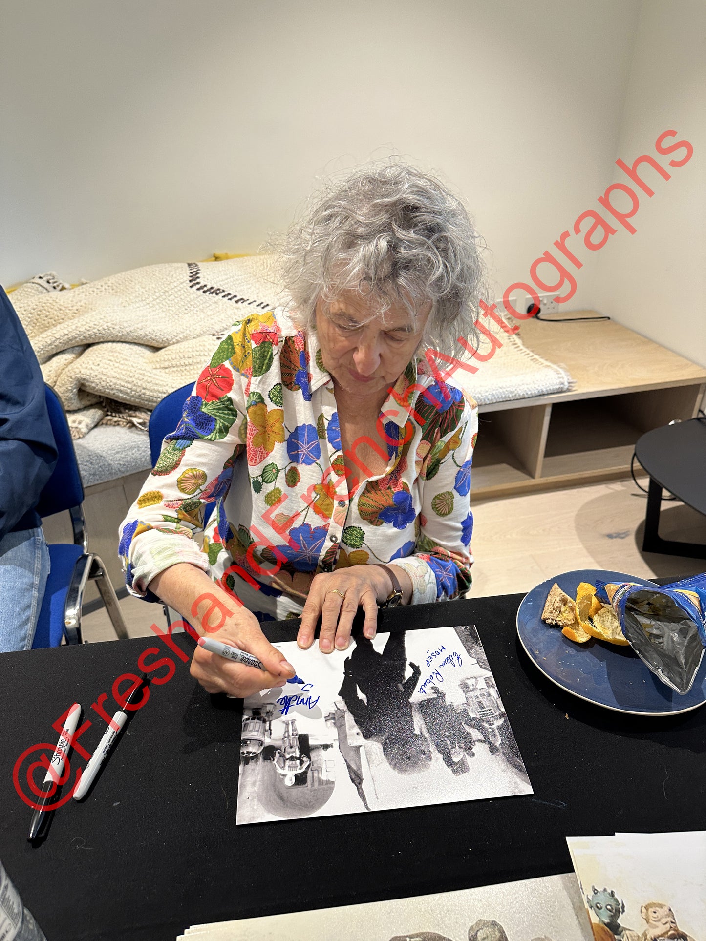 Annette JONES, Eileen ROBERTS