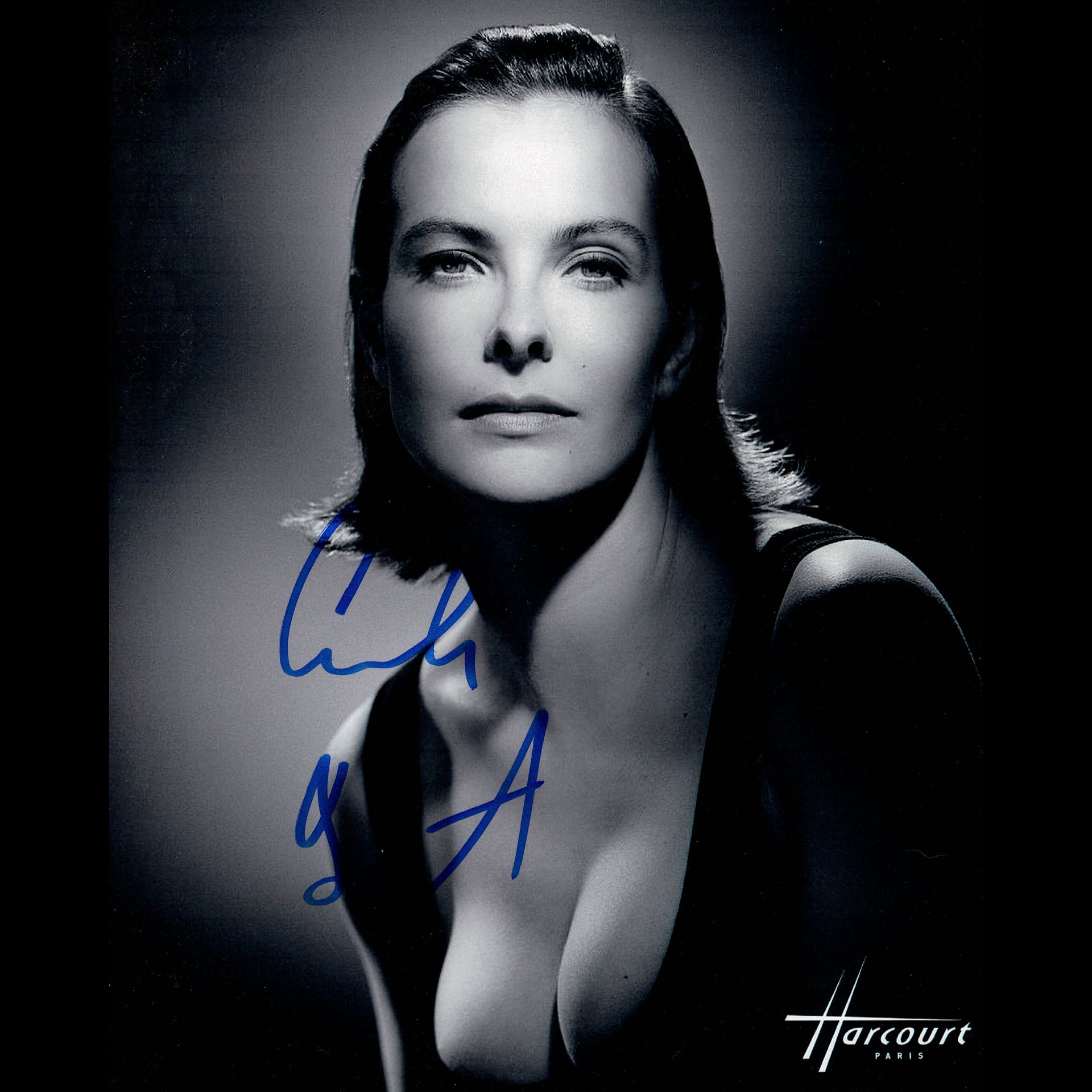 Carole BOUQUET – Fresh and French autographs