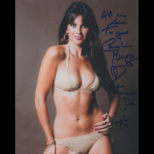 Caroline MUNRO