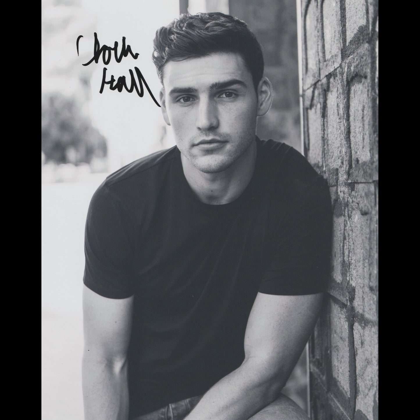 Charlie HALL