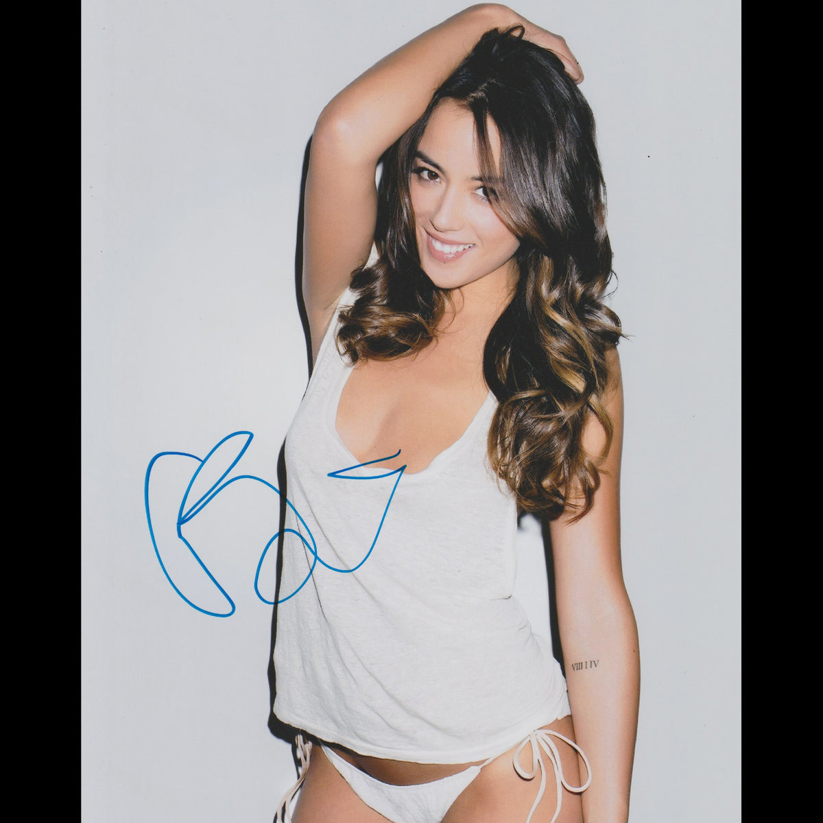 Chloe BENNET