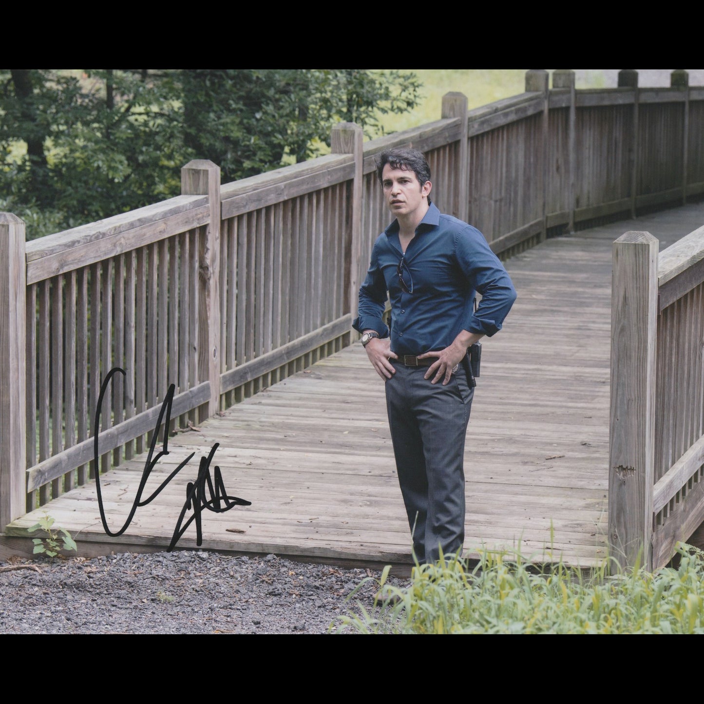 Chris MESSINA (Sharp Objects)
