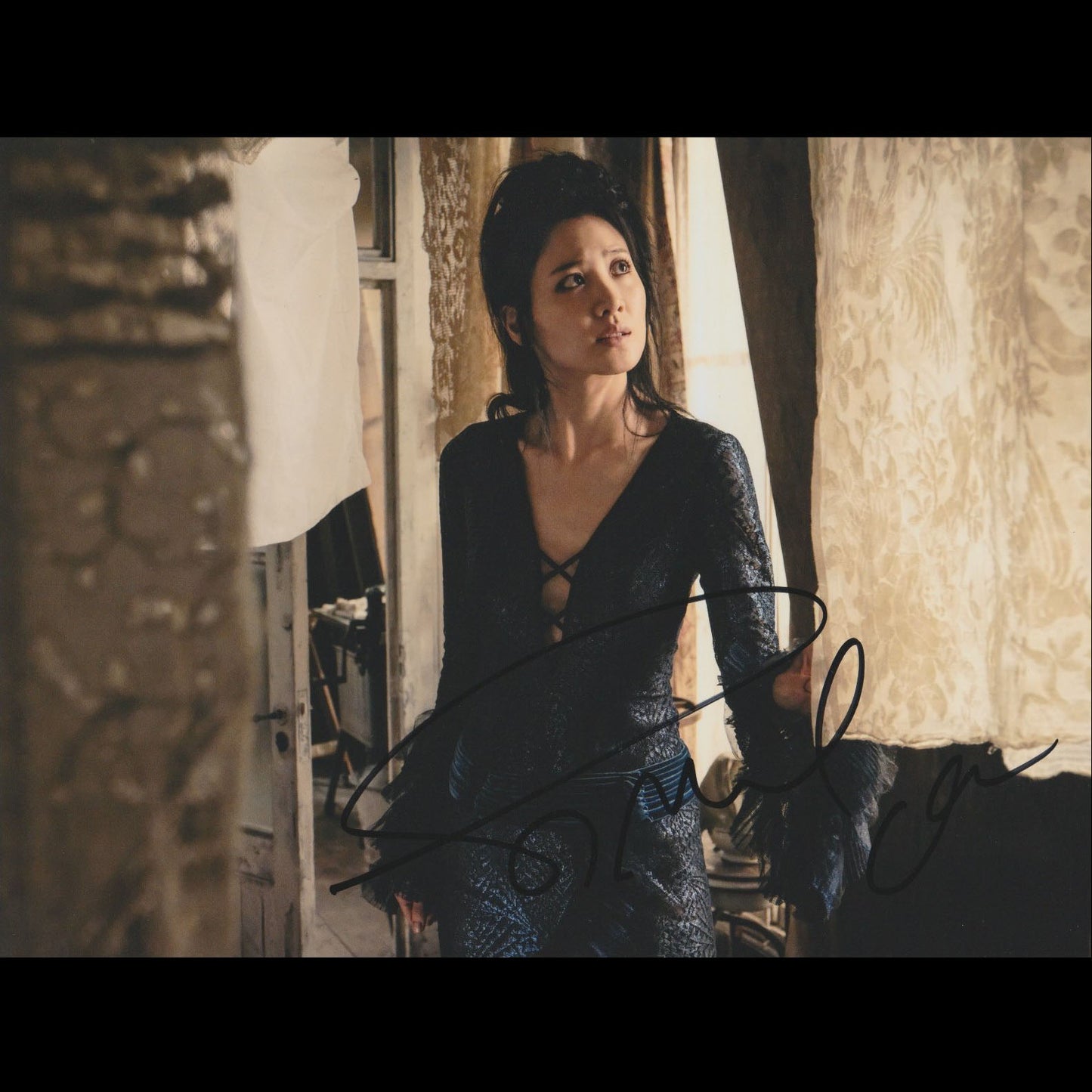 Claudia KIM
