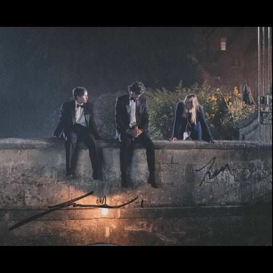 Emerald FENNEL, Jacob ELORDI