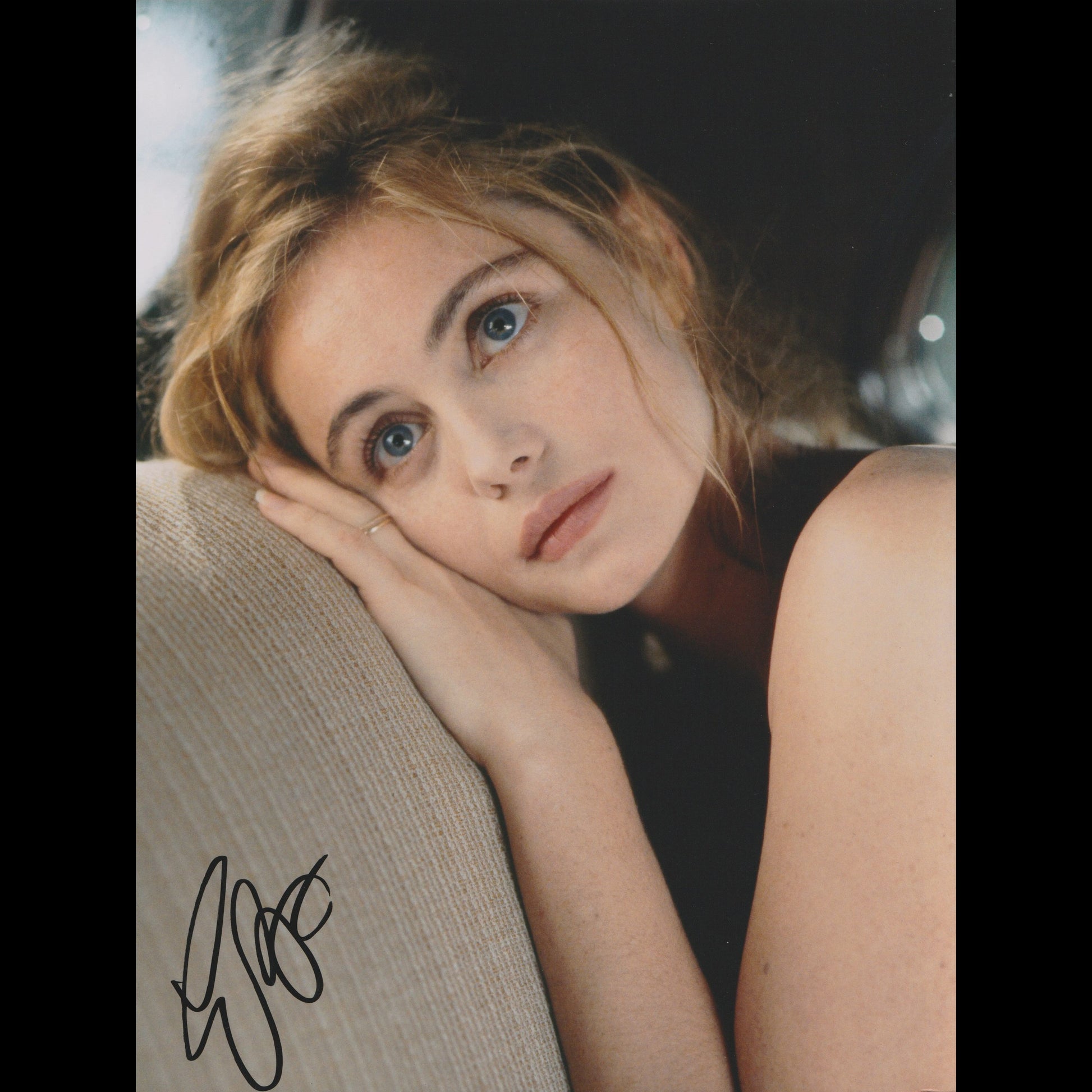 Emmanuelle BEART – Fresh and French autographs