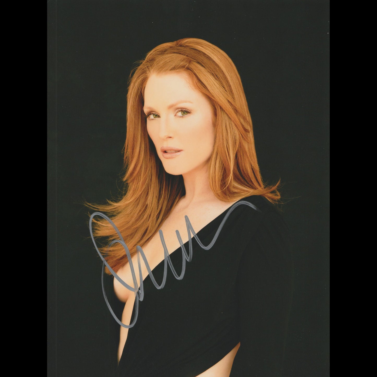 Julianne MOORE