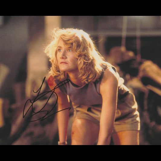 Laura DERN