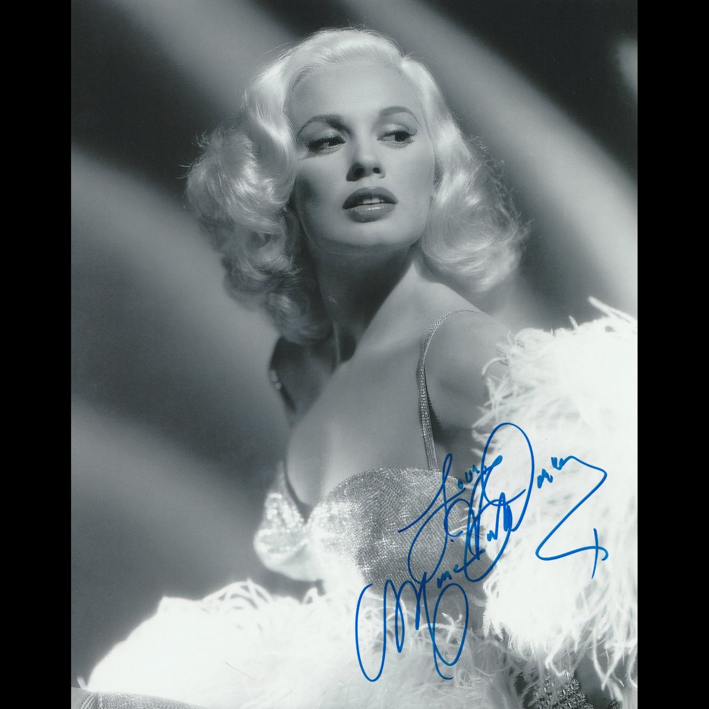 Mamie VAN DOREN