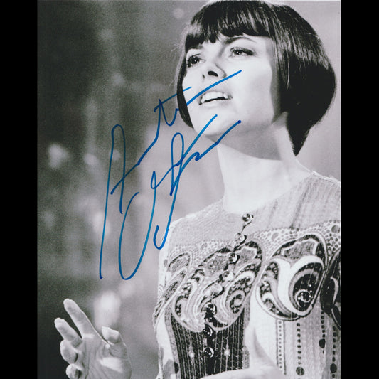 Mireille MATHIEU