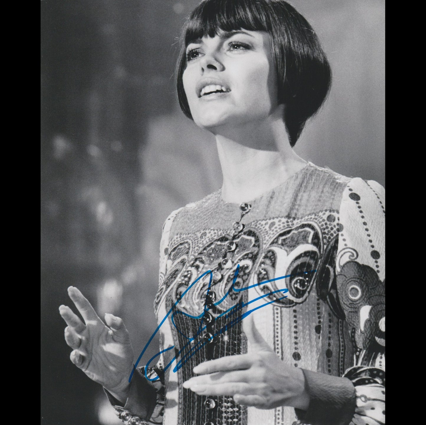 Mireille MATHIEU