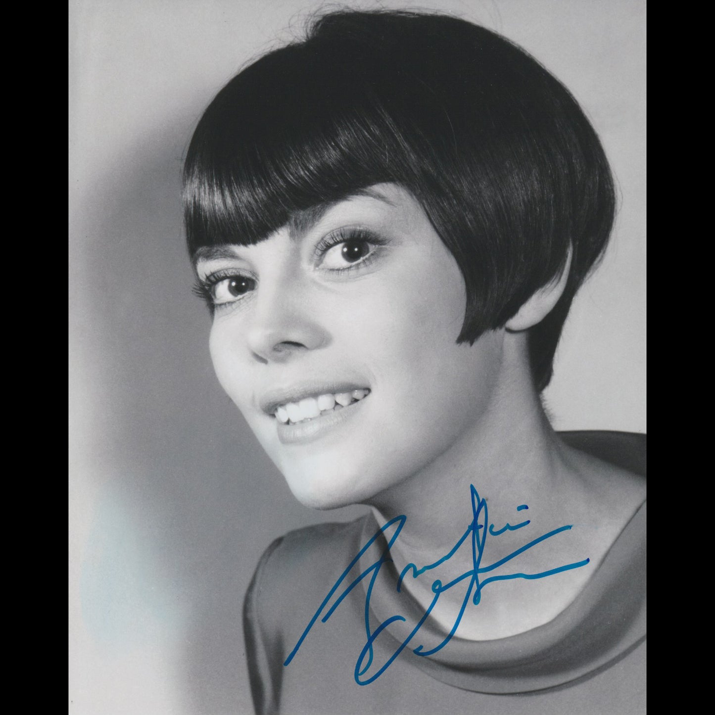 Mireille MATHIEU