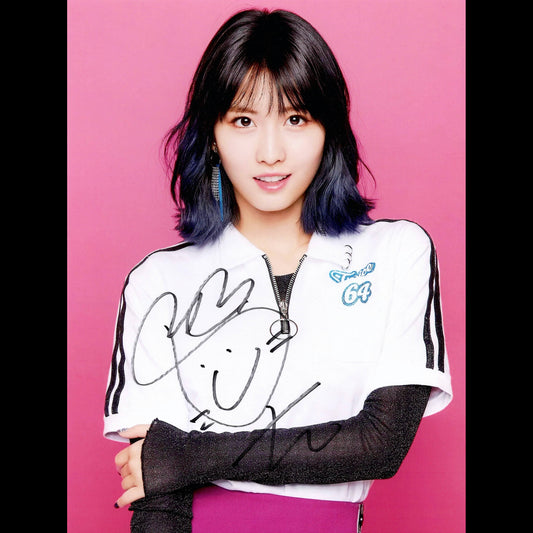 Momo HIRAI (TWICE)