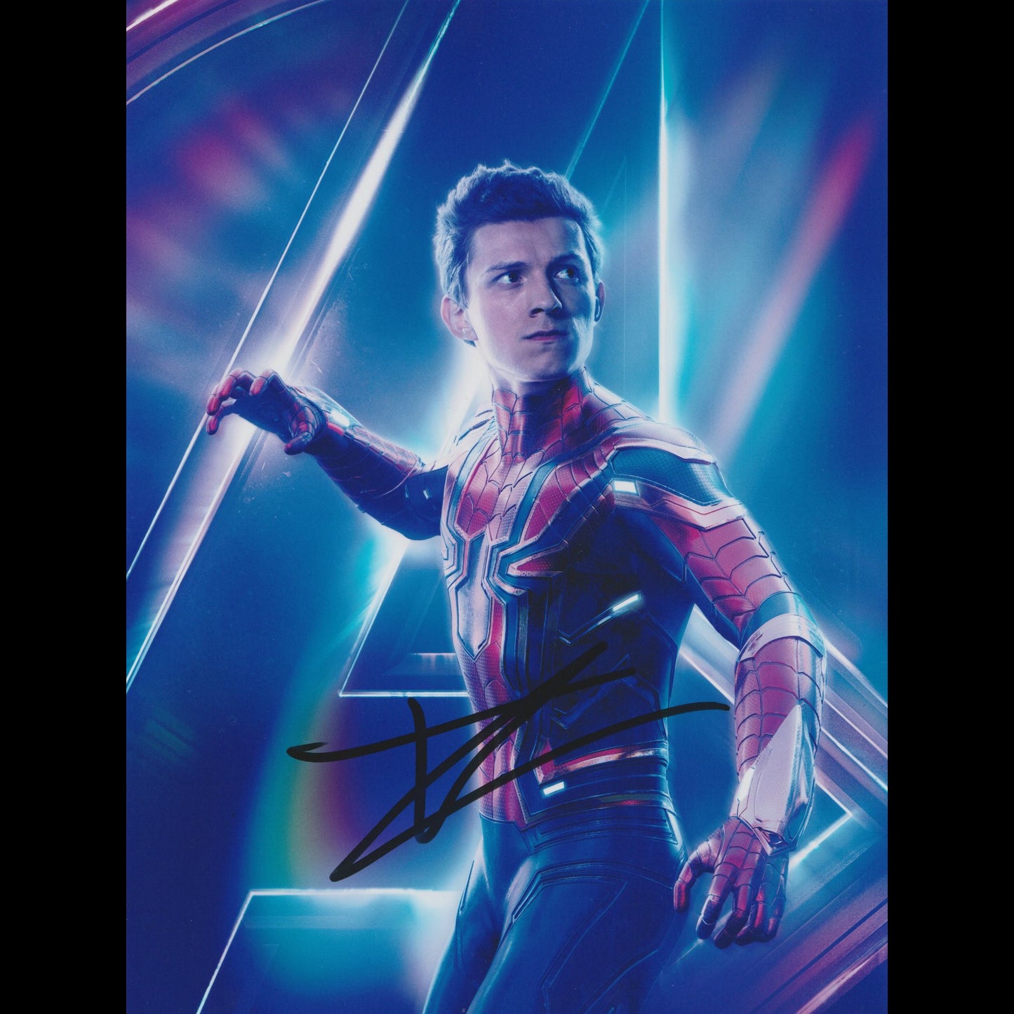 Tom HOLLAND