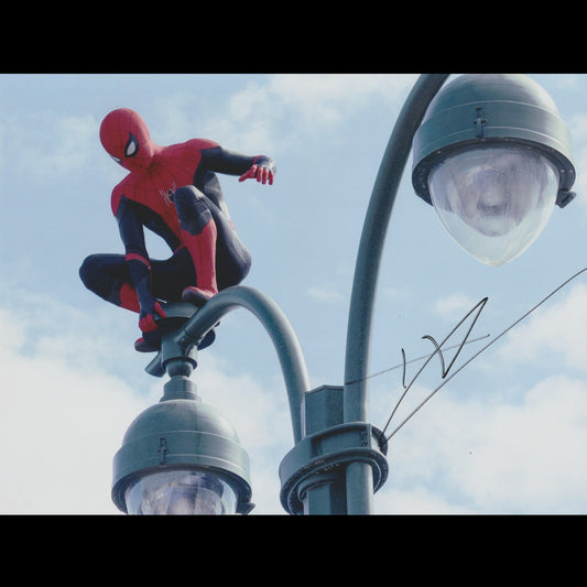 Tom HOLLAND